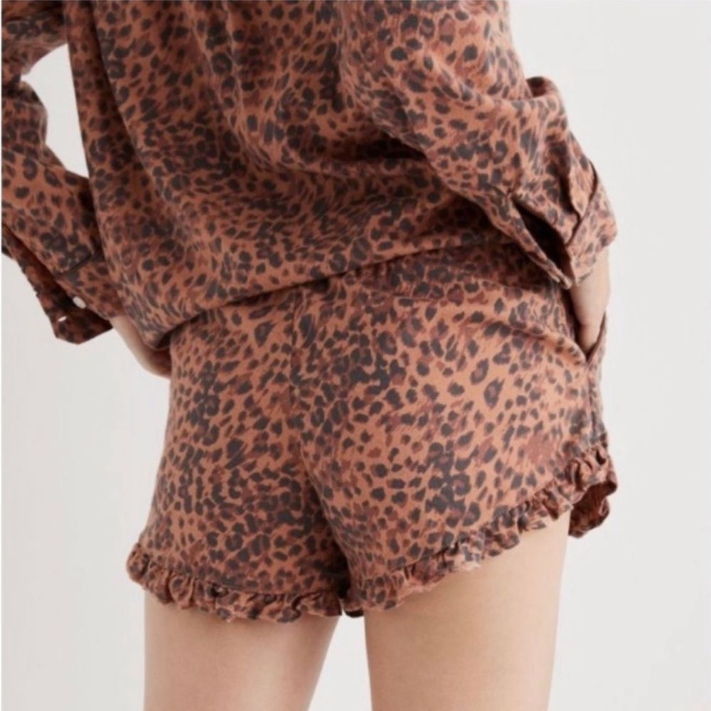 Aerie Brown Leopard Print Ruffle Trim Pajama Flannel Boxer Shorts Size Medium - Picture 2 of 16